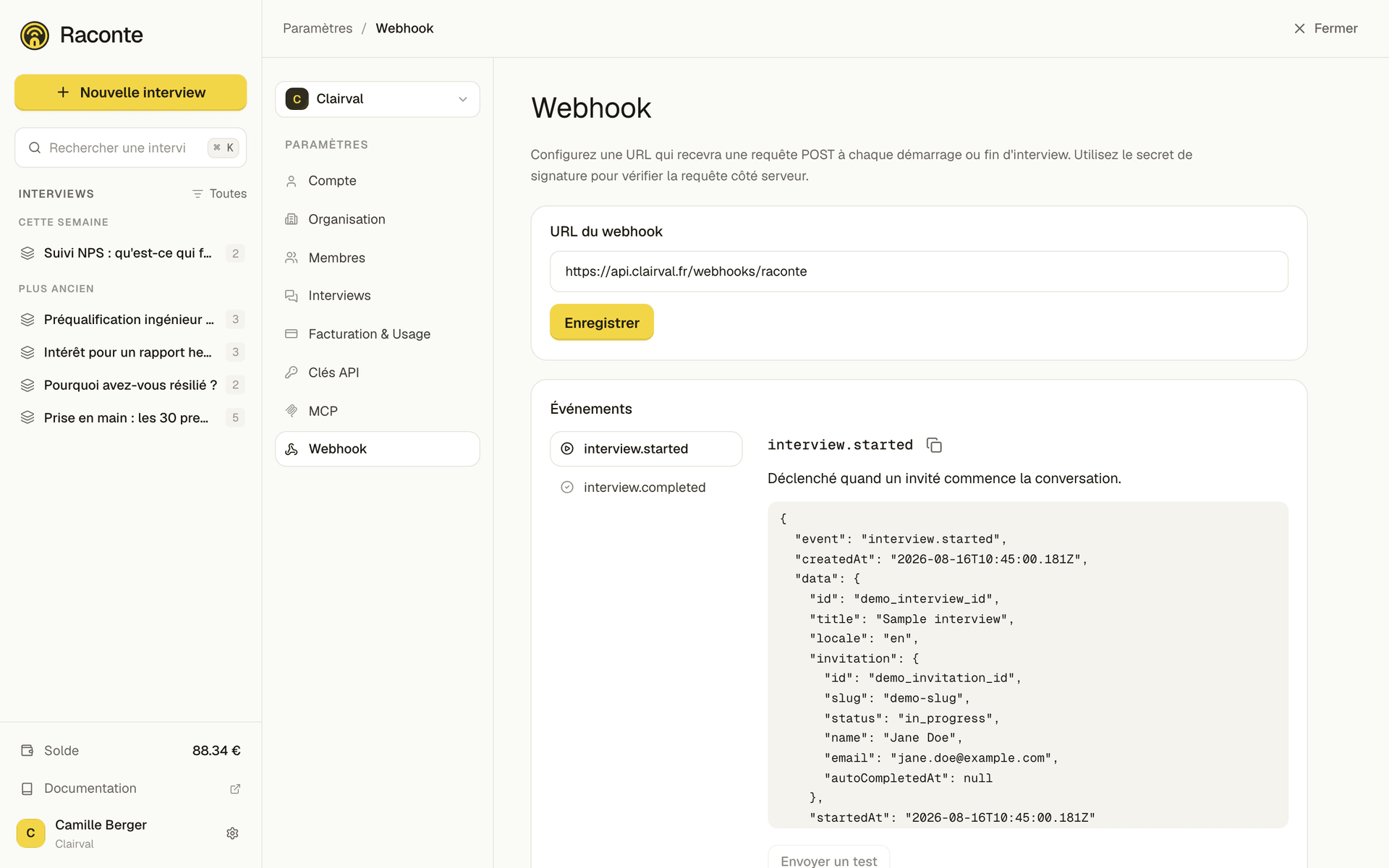 La page de réglages des webhooks, avec l'URL de destination et le payload de interview.started
